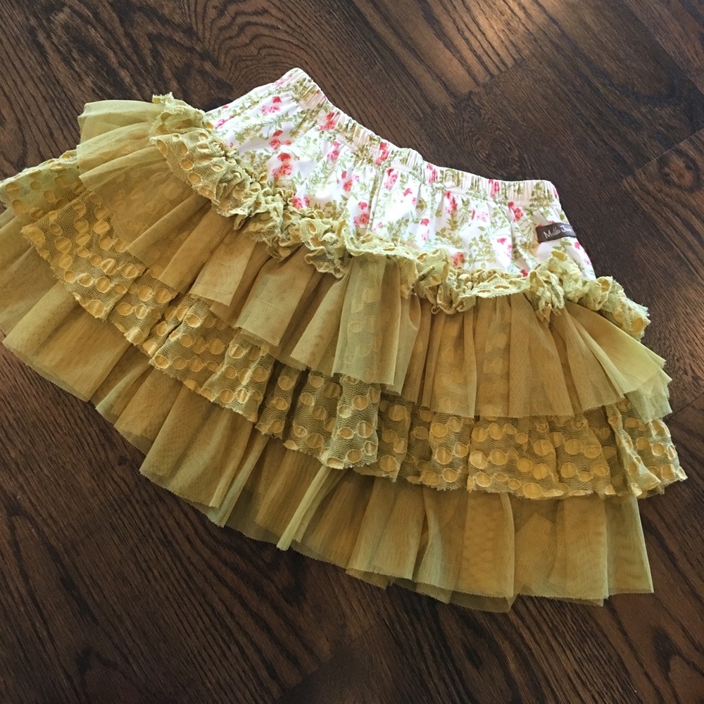 Matilda Jane clothing skirt size 8, EUC
